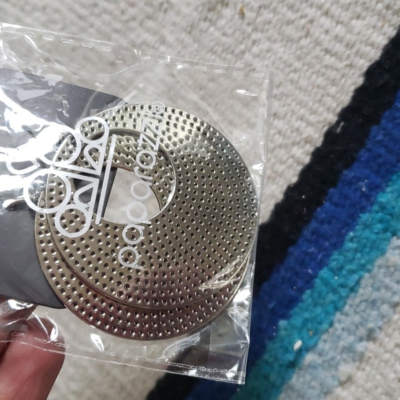 Paparazzi "Dotted Delicacy" Silver-tone Hoop style earrings NWT - Picture 2 of 6